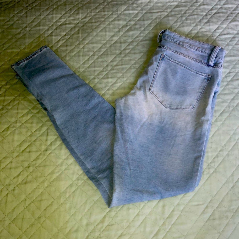 No Boundaries jeggings. EUC. Mid rise.